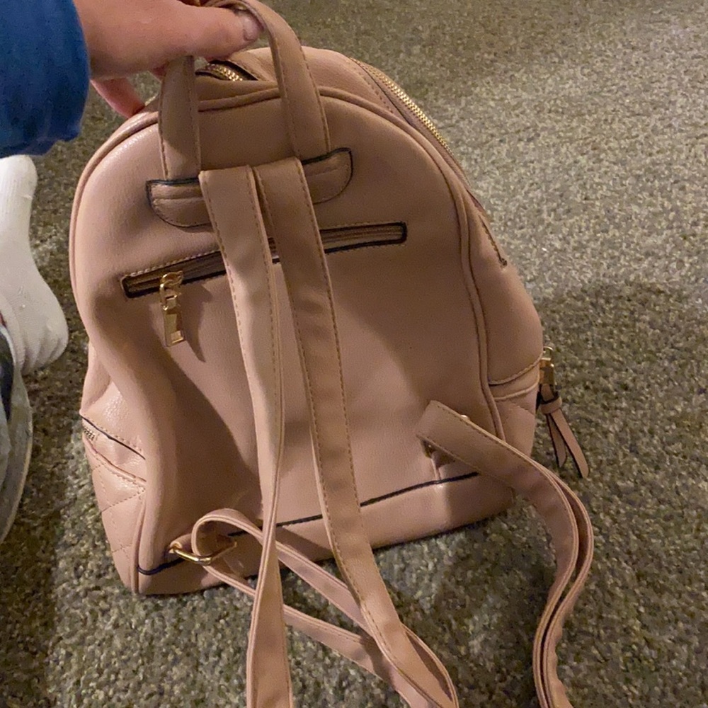 Pink backpack - Picture 2 of 5